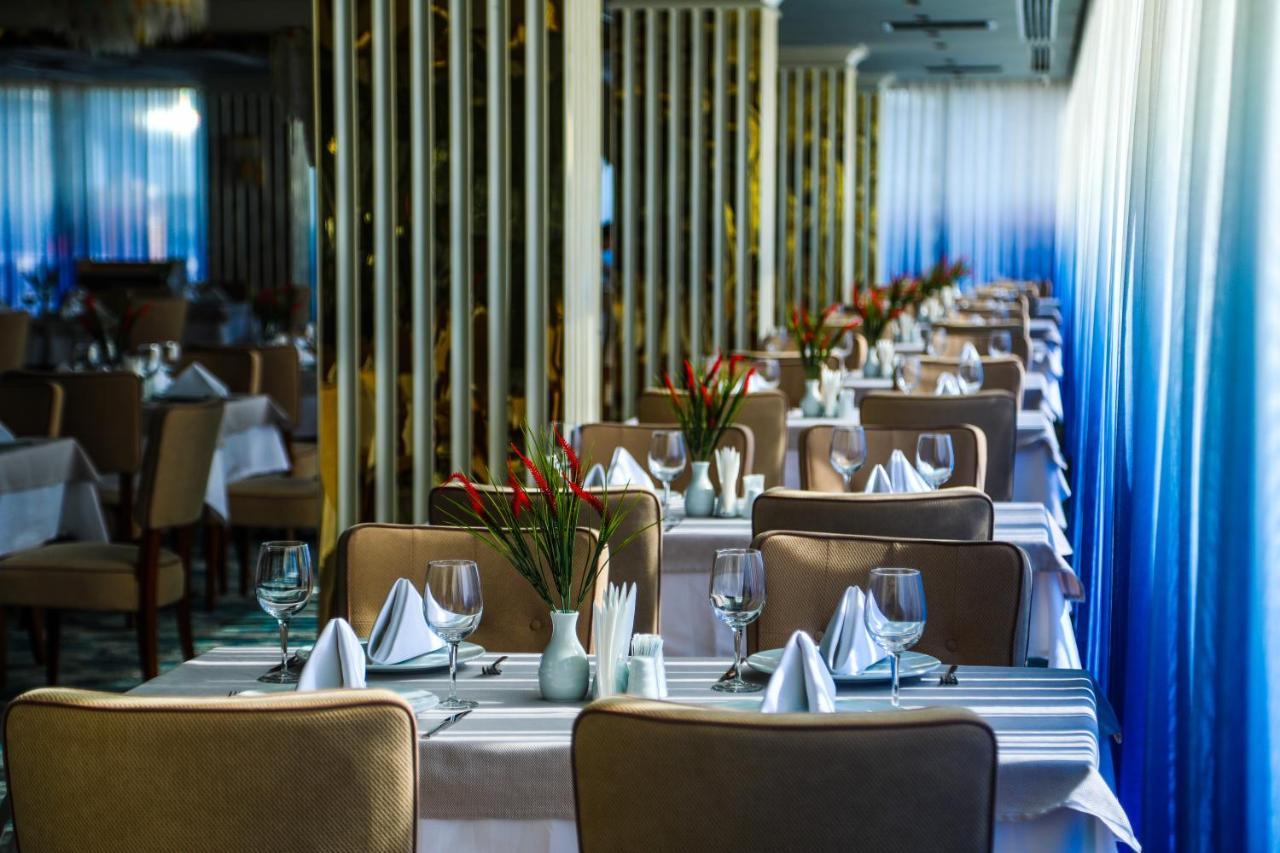 Iris Hotel Baku - Halal Hotel ภายนอก รูปภาพ