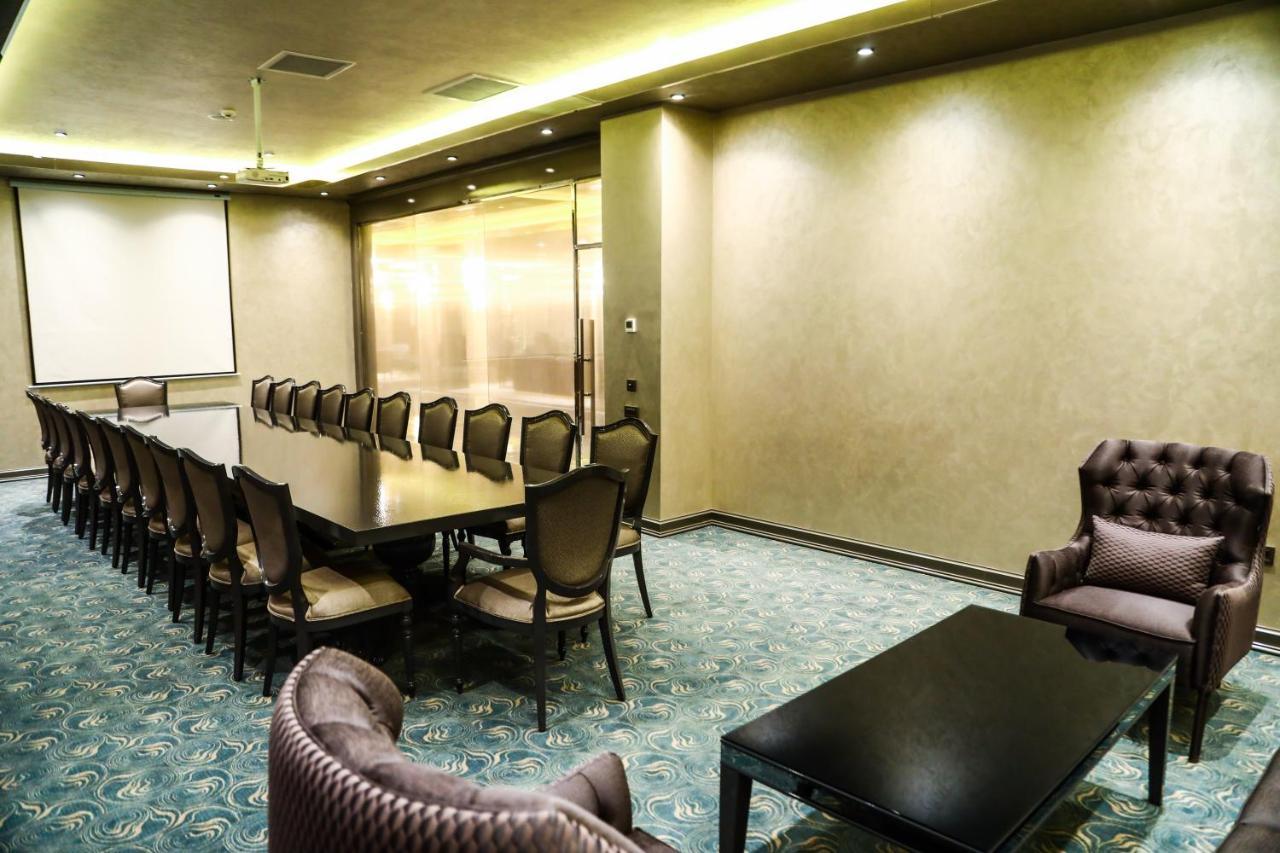 Iris Hotel Baku - Halal Hotel ภายนอก รูปภาพ