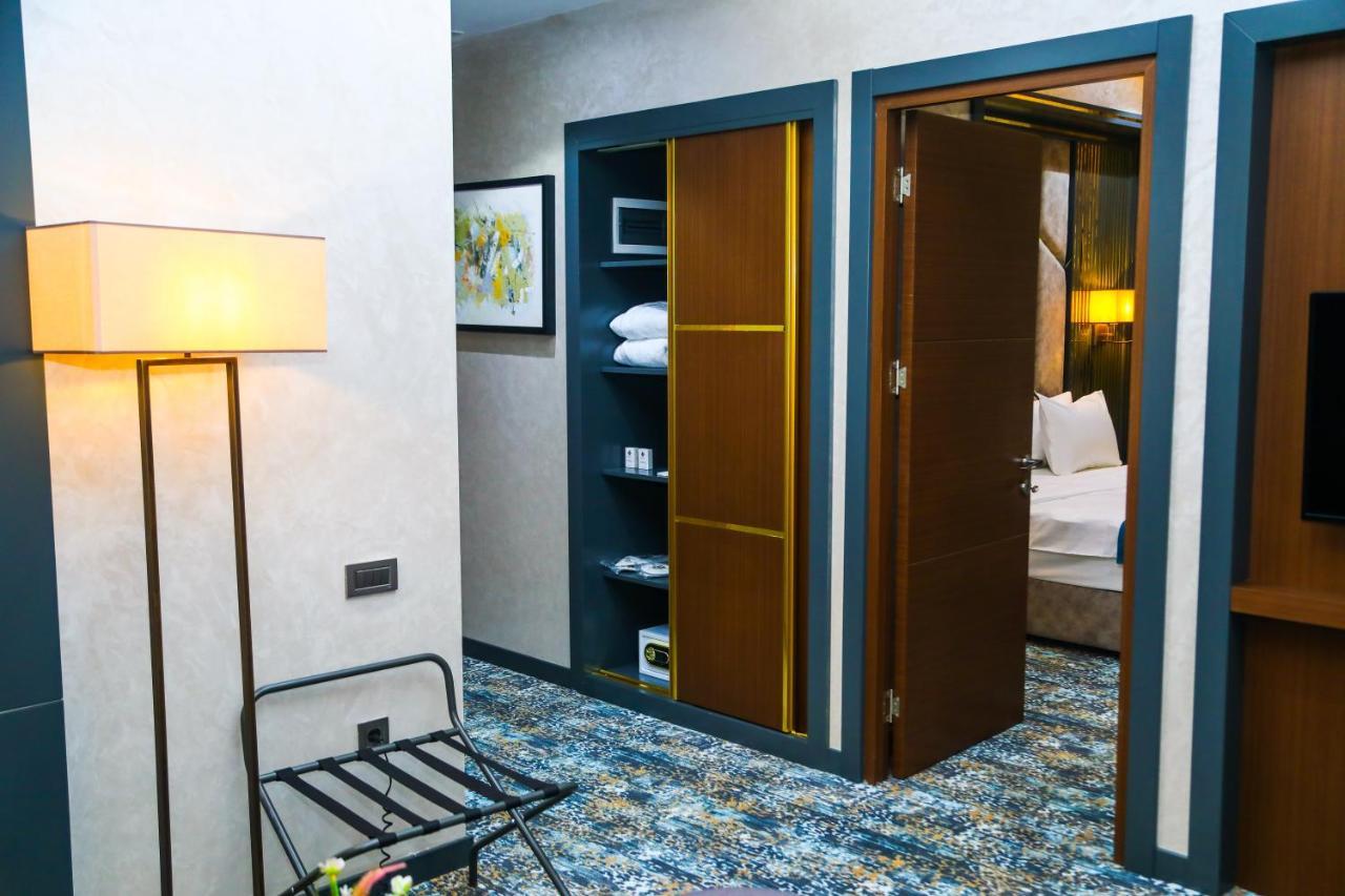 Iris Hotel Baku - Halal Hotel ภายนอก รูปภาพ