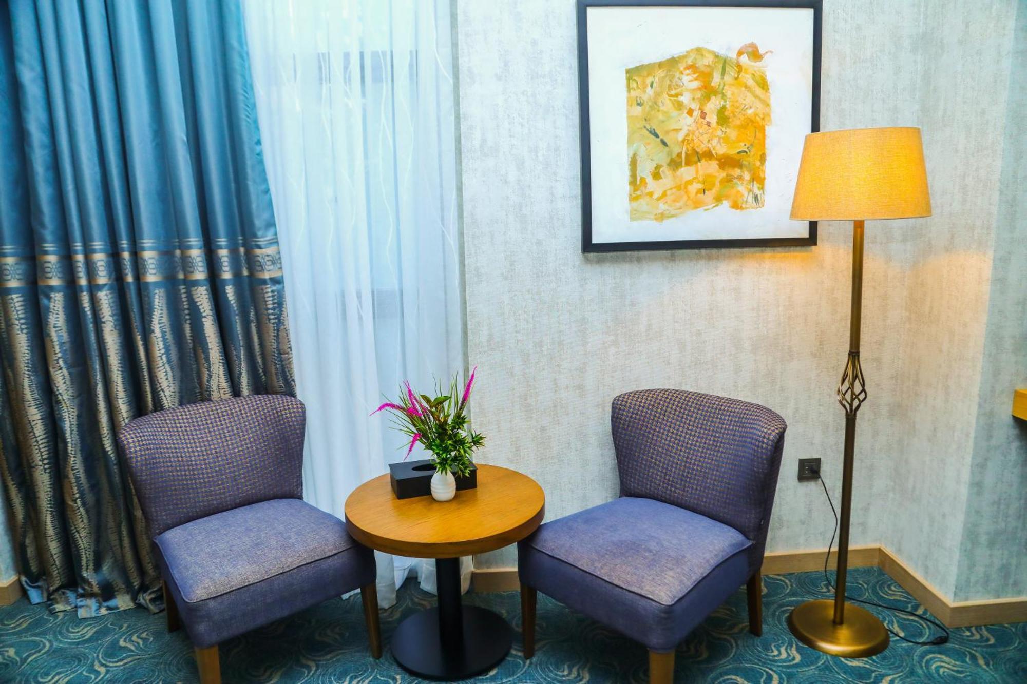 Iris Hotel Baku - Halal Hotel ภายนอก รูปภาพ
